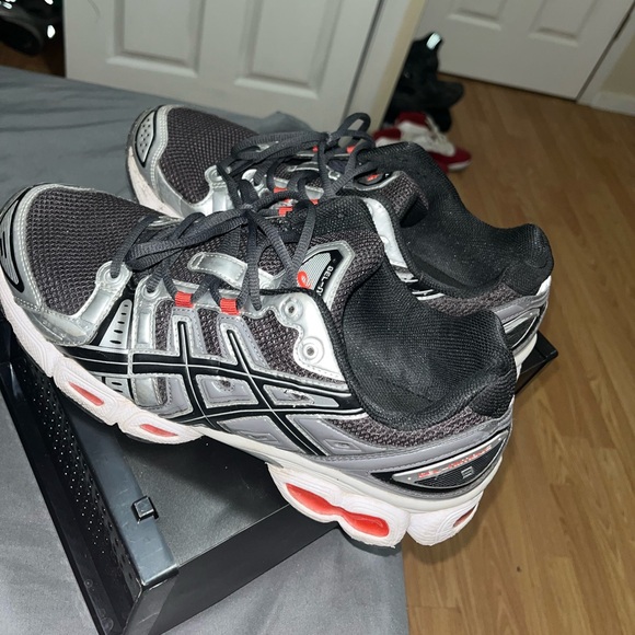 Don’t want anymore , fairly worn but not to much - Picture 2 of 6